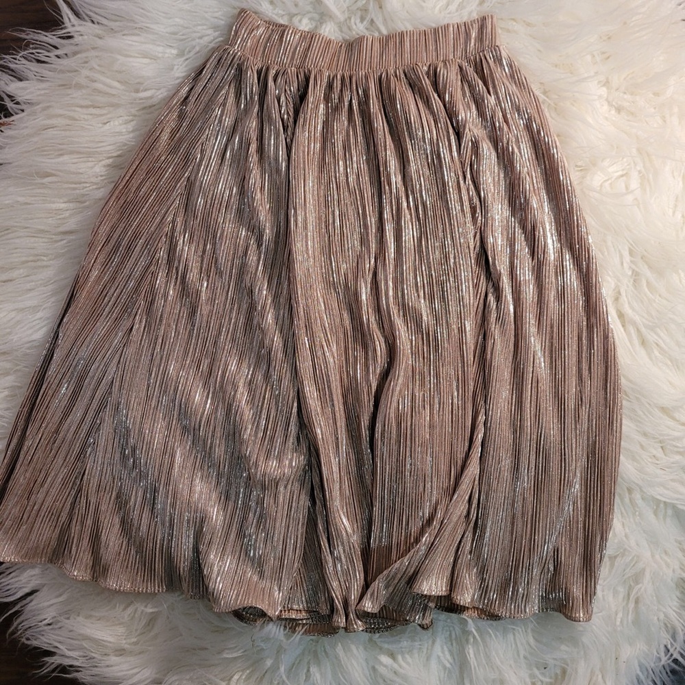 xs gold skirt